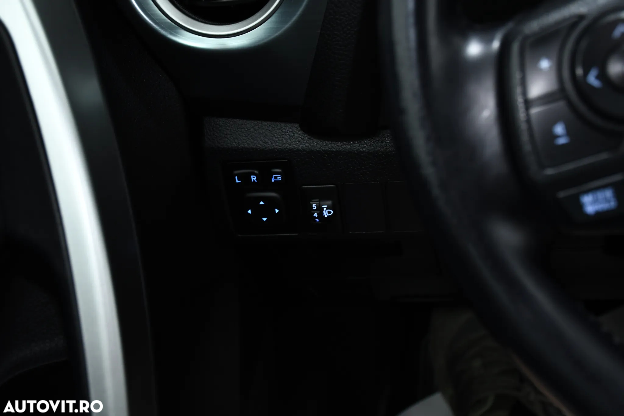 Toyota Auris 1.8 VVT-i Hybrid Automatik Comfort - 25