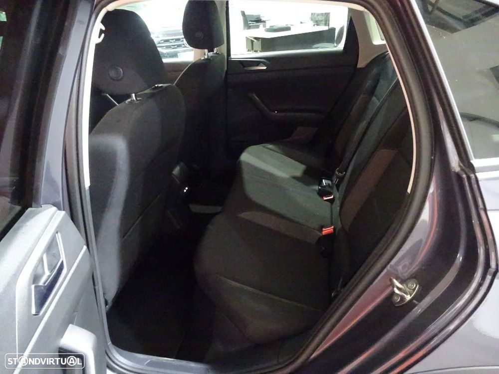 VW Taigo 1.0 TSI Urban DSG - 30