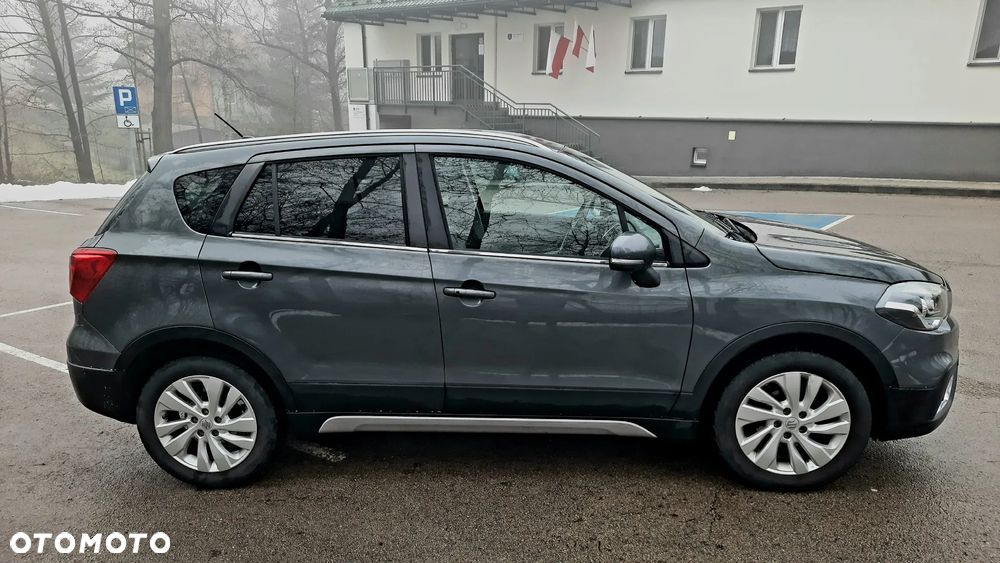 Suzuki SX4 S-Cross 1.0 T Premium 4WD - 4