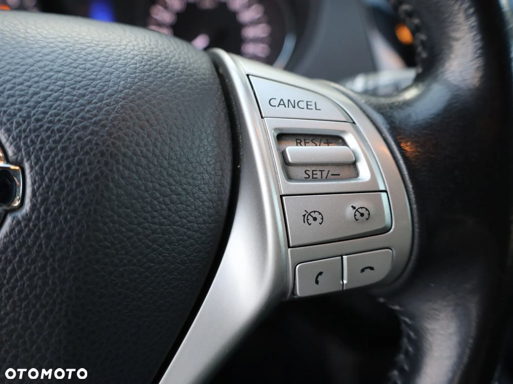 Nissan Qashqai 1.2 DIG-T Acenta EU6 - 9