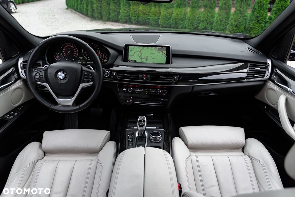 BMW X5 xDrive40d Sport-Aut - 29