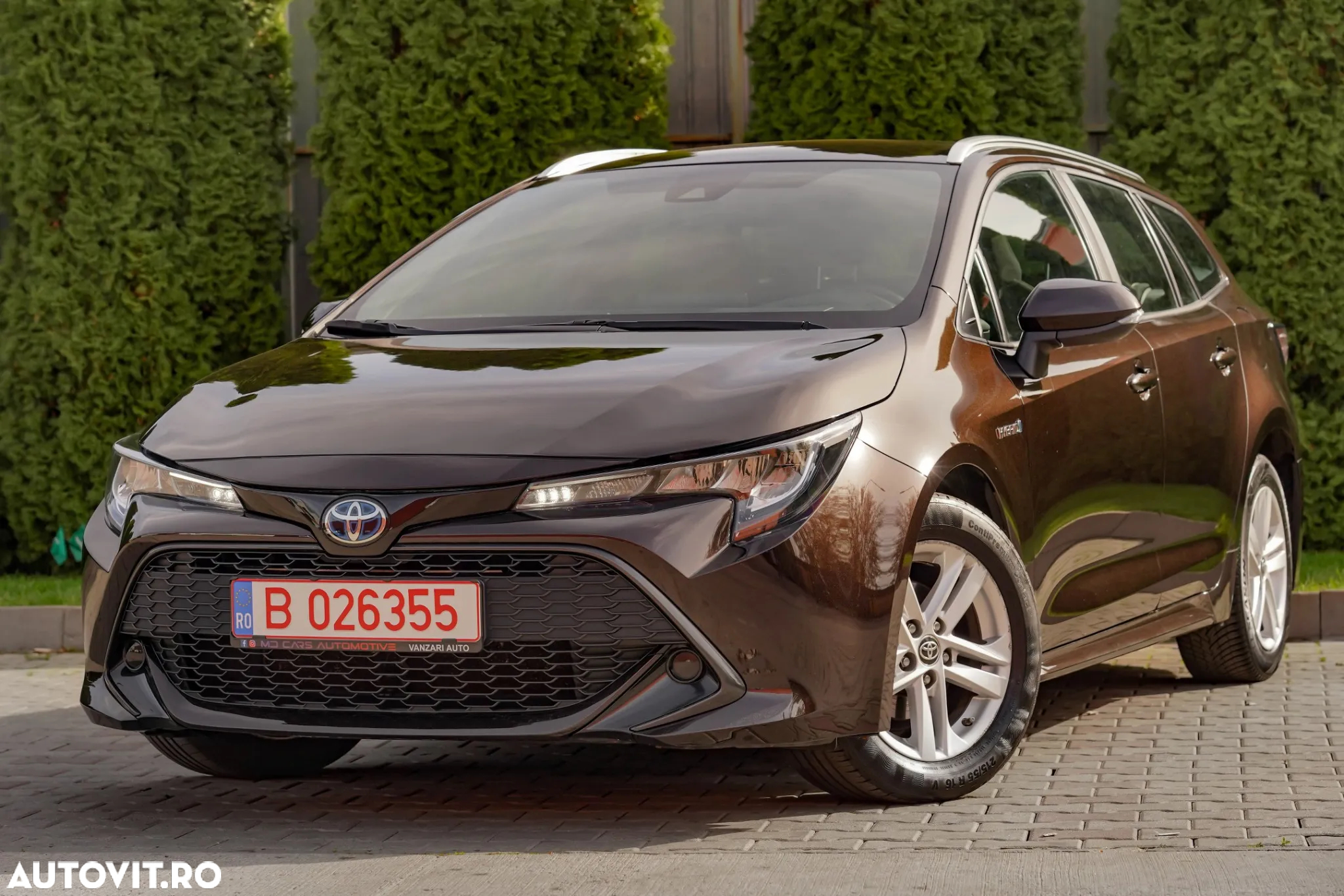 Toyota Corolla 1.8 HSD Dynamic - 2