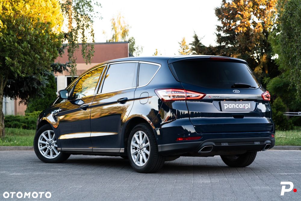 Ford S-Max 2.0 TDCi Titanium PowerShift - 39