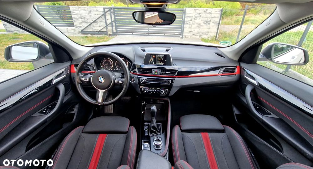 BMW X1 xDrive18d Sport Line - 3