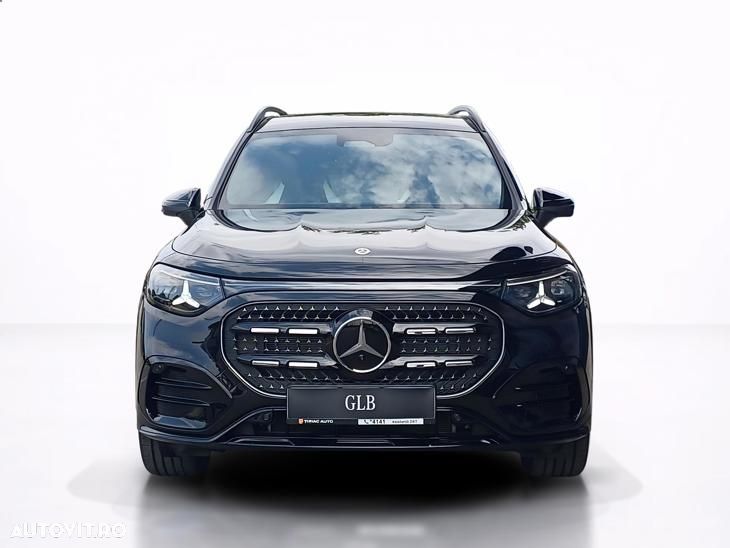 Mercedes-Benz GLB - 8