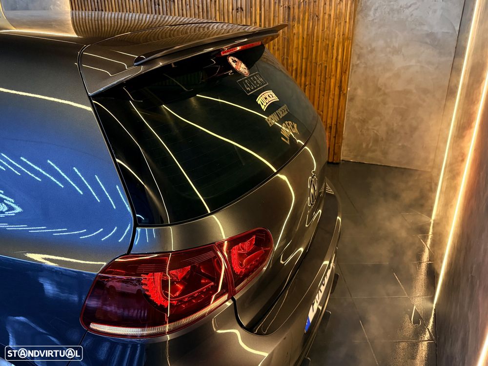 VW Golf 2.0 GTI DSG - 18