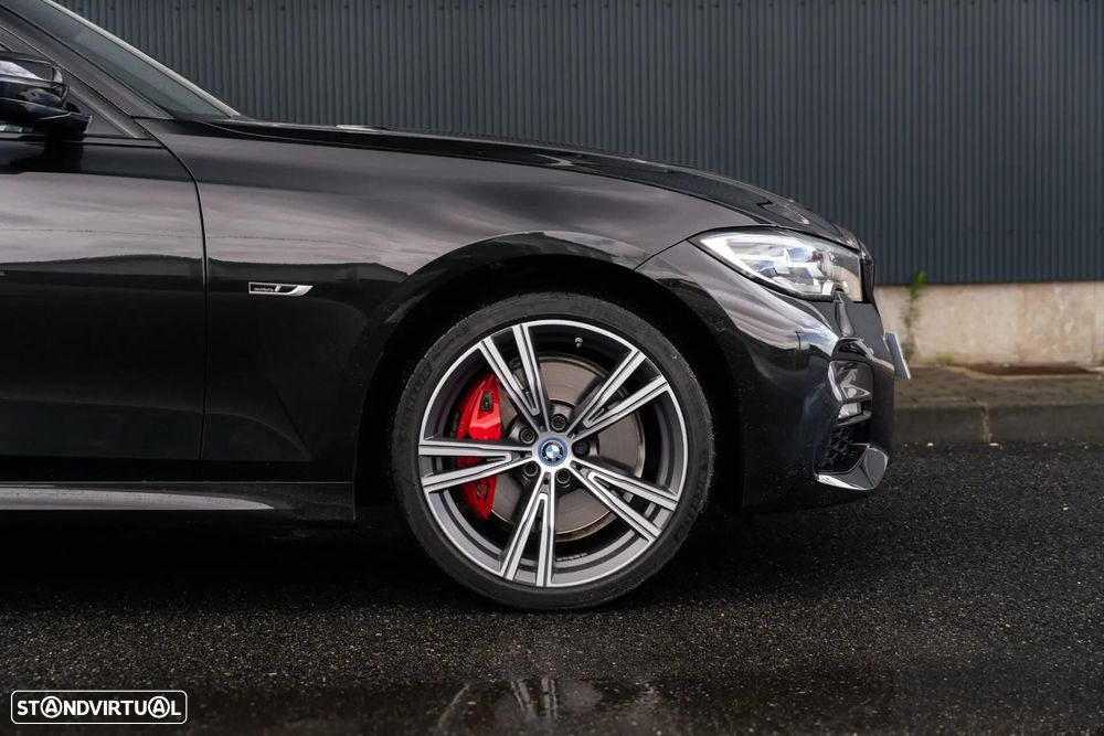 BMW 330 e Pack M Auto - 34