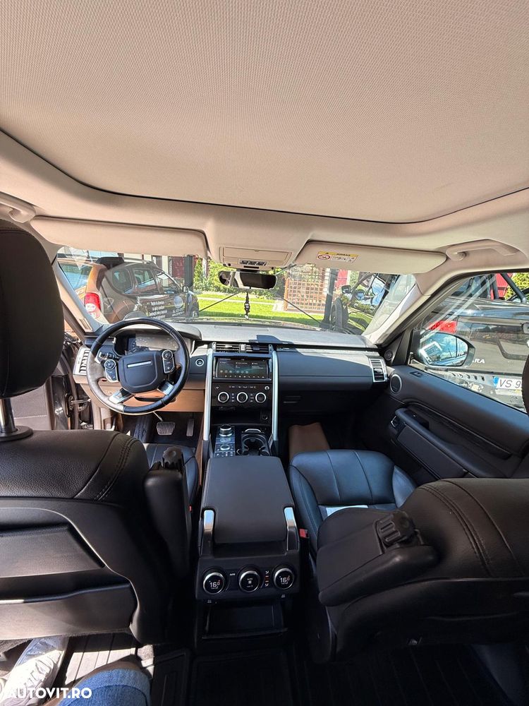 Land Rover Discovery 3.0 L TD6 HSE - 9
