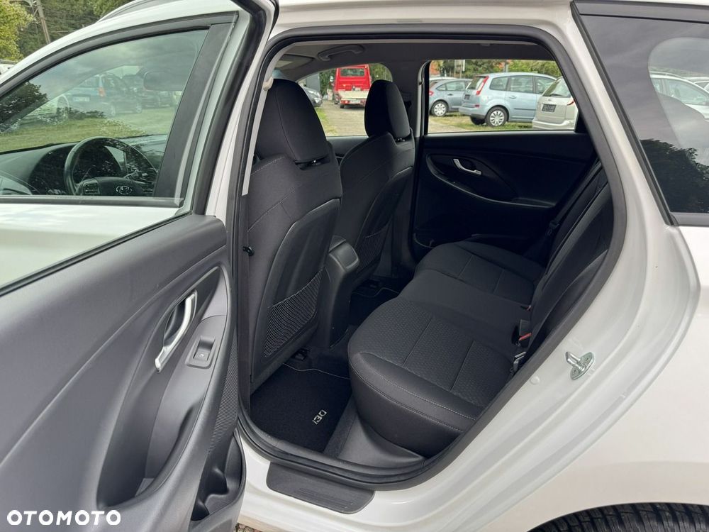 Hyundai i30 - 19
