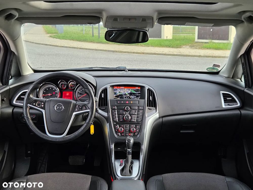 Opel Astra 1.4 Turbo Automatik Exklusiv - 12