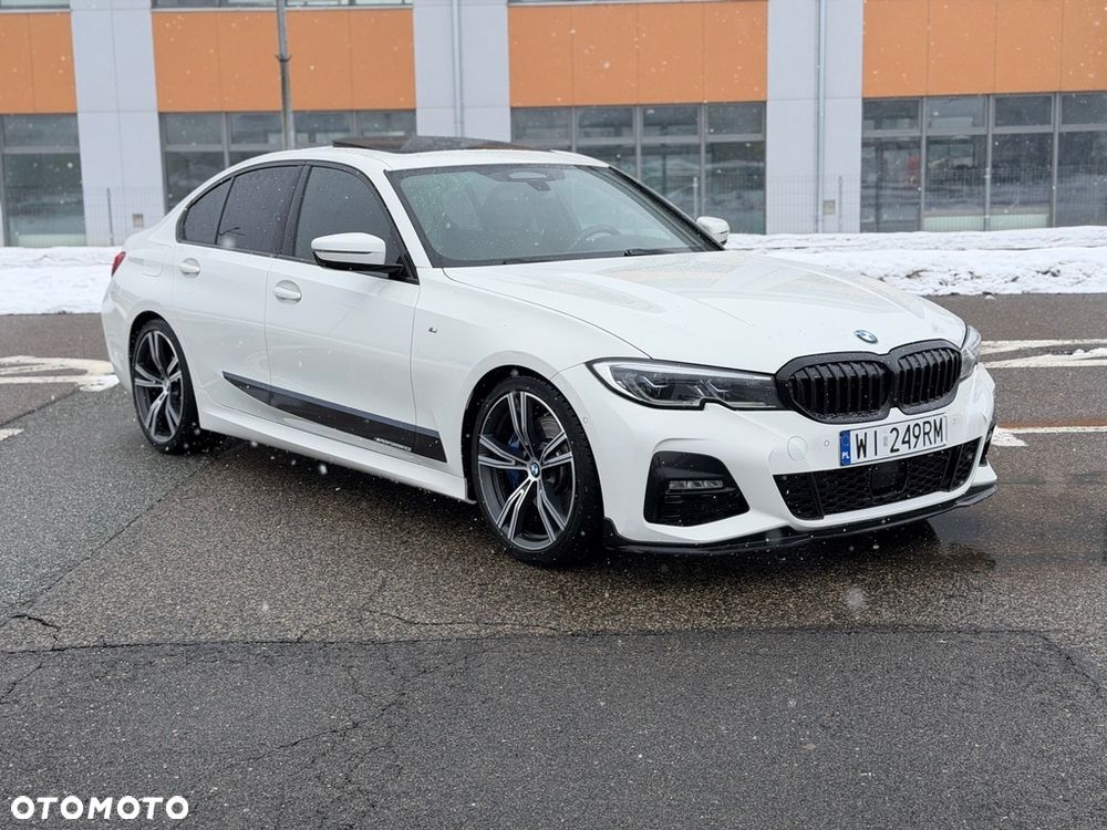 BMW Seria 3 330e M Sport sport - 26