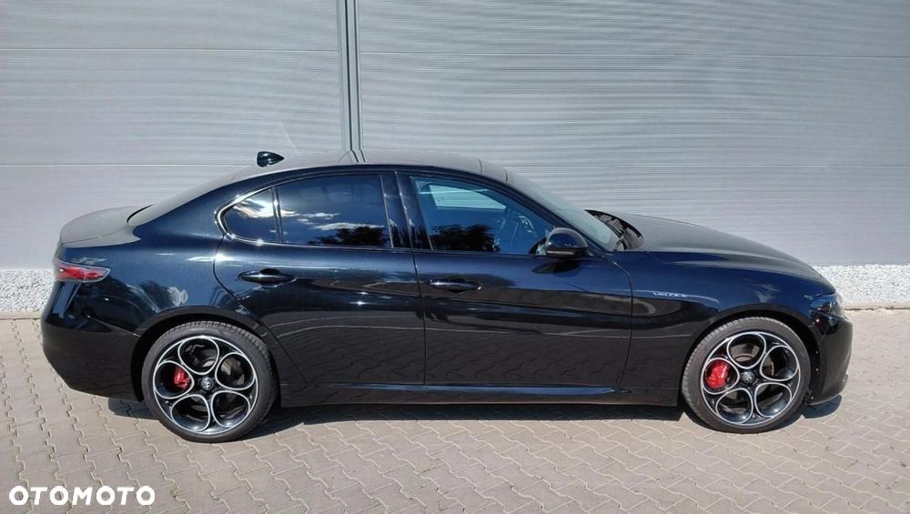 Alfa Romeo Giulia 2.0 Turbo Veloce Q4 - 5