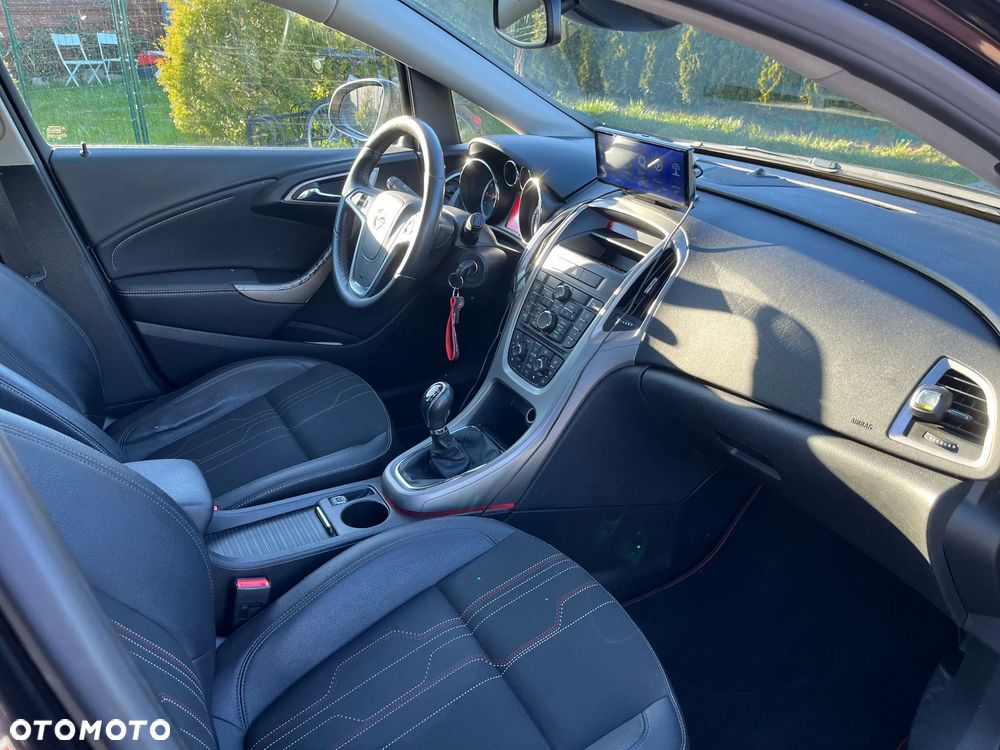 Opel Astra 1.4 Turbo - 17