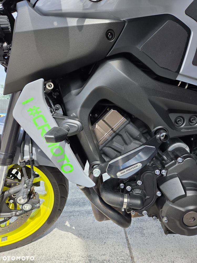 Yamaha MT - 20