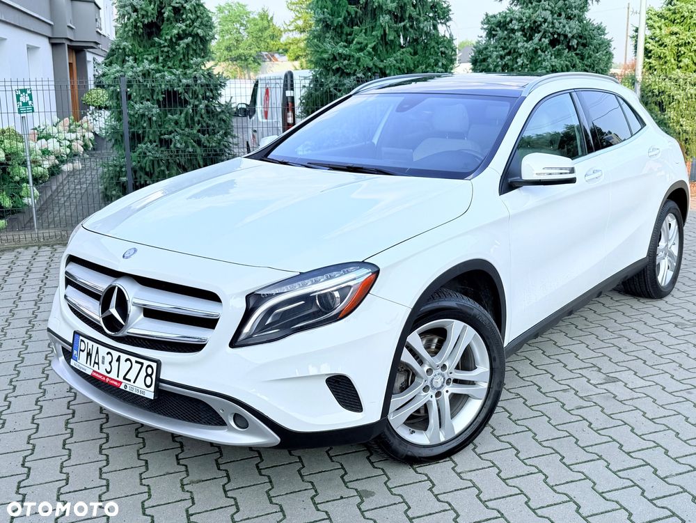 Mercedes-Benz GLA 250 7G-DCT UrbanStyle Edition - 22