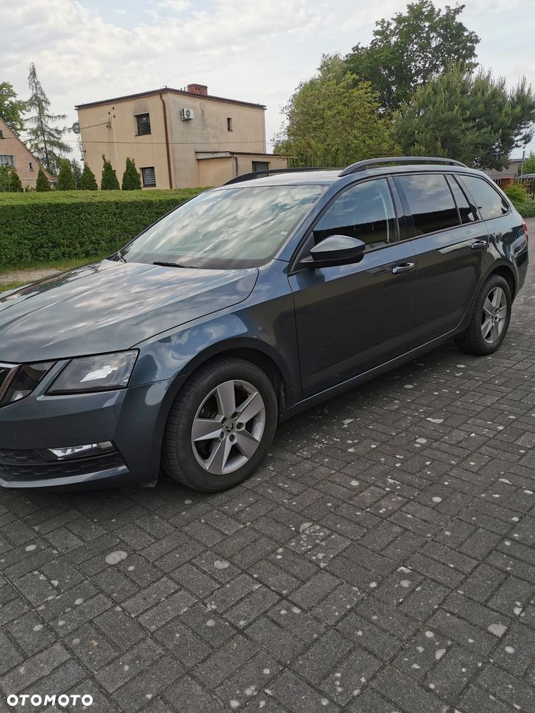 Skoda Octavia 1.6 TDI Ambition - 3