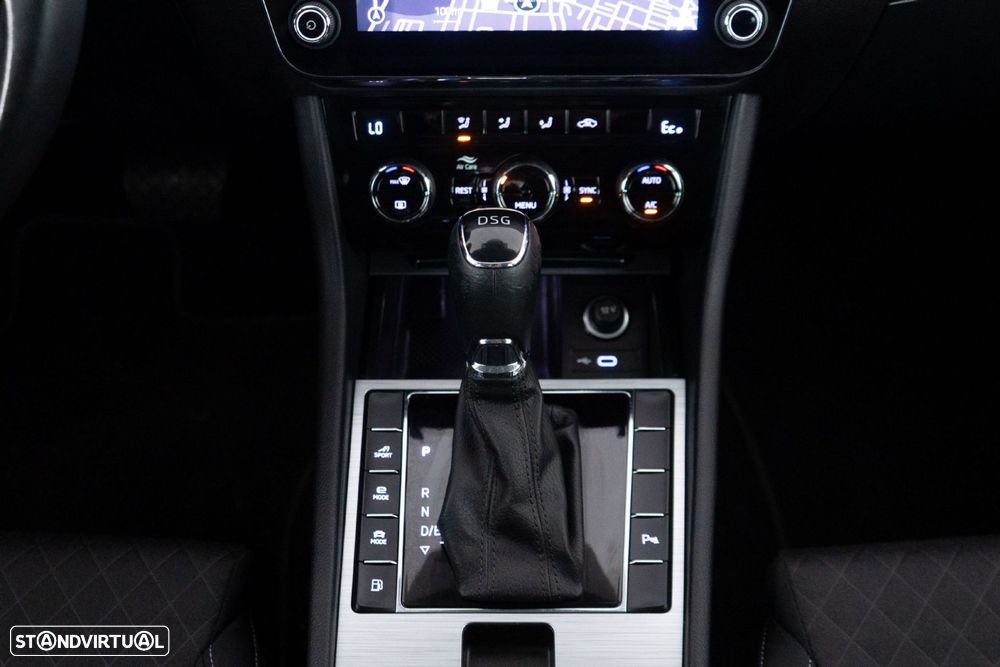 Skoda Superb Break 1.4 TSI iV Style DSG - 23