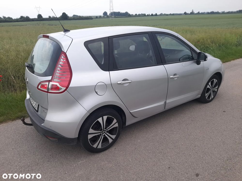 Renault Scenic 1.4 16V TCE Bose Edition - 8