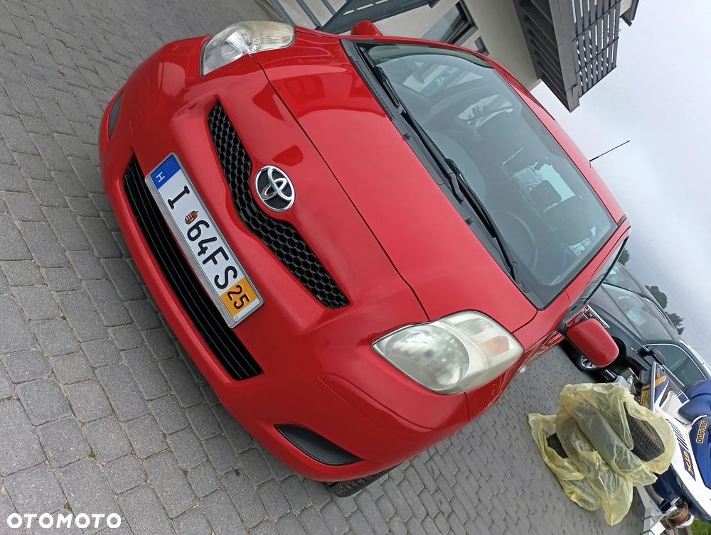 Toyota Yaris 1.4 D-4D Club - 5