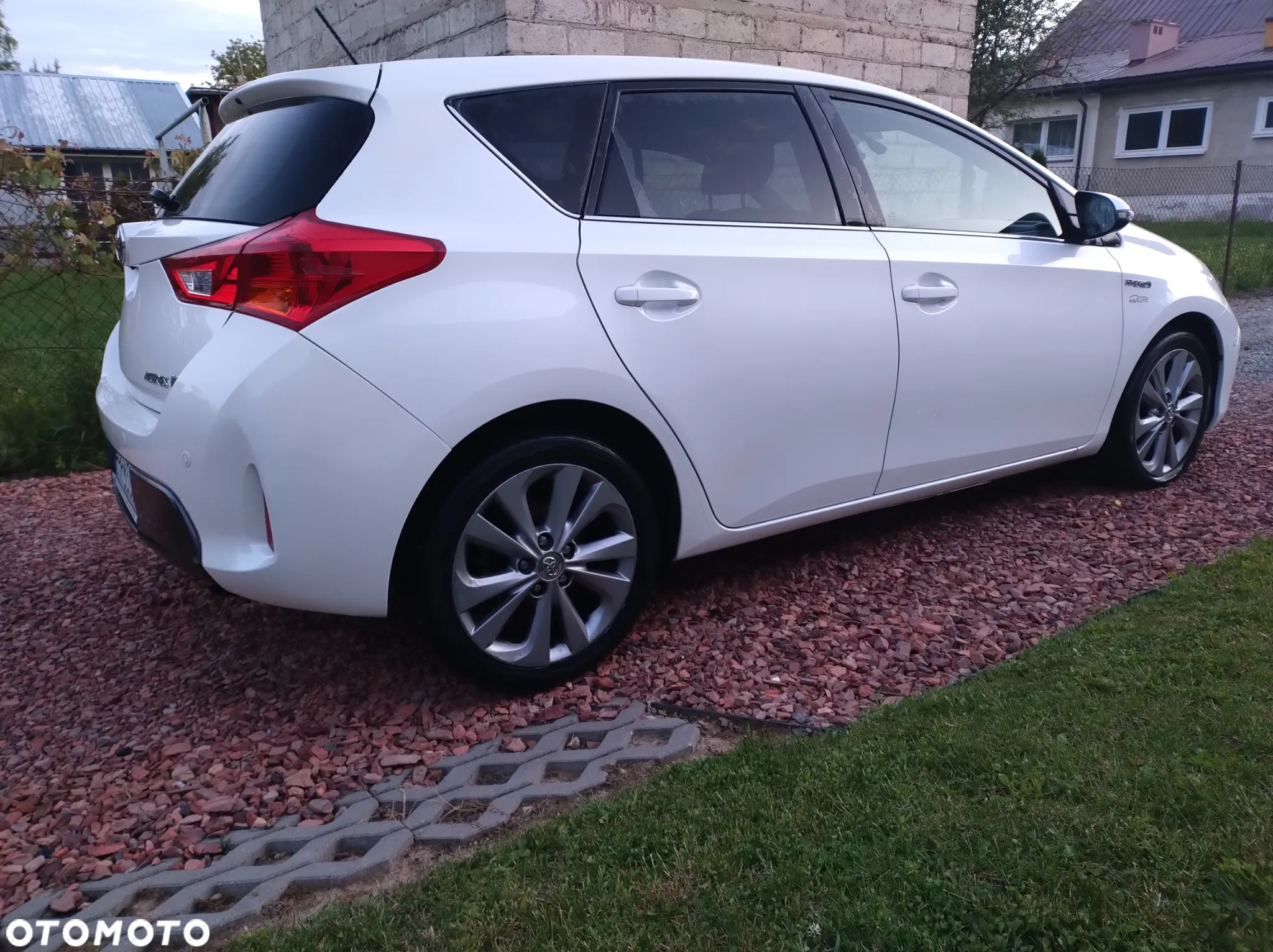 Toyota Auris 1.8 VVT-i Hybrid Automatik Cool - 12