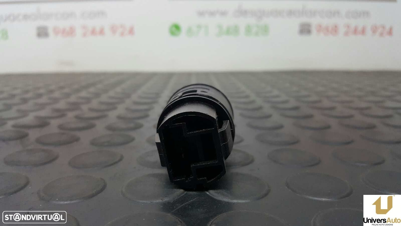 INSERIR INTERRUPTOR DE PARADA RENAULT MEGANE III SPORT TOURER BOSE EDITION - 4