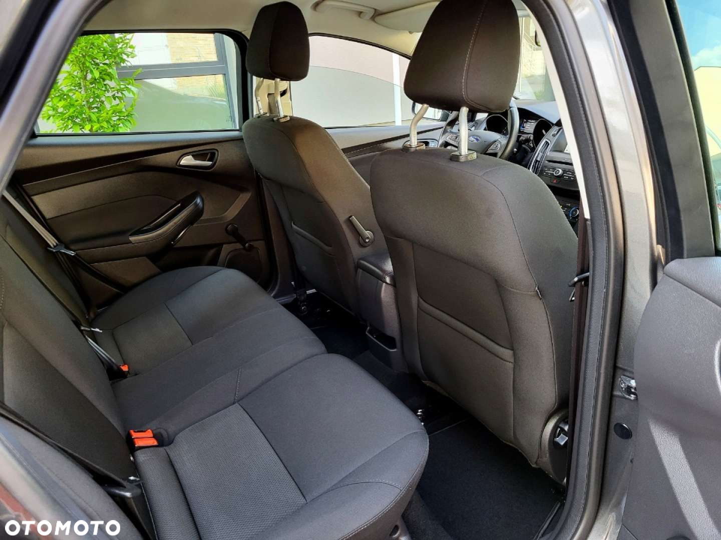 Ford Focus - 8
