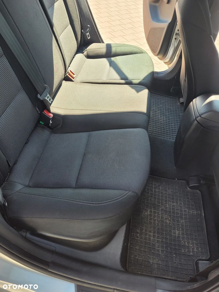 Hyundai i30 1.6 Comfort - 8