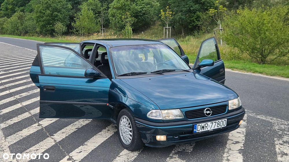 Opel Astra 1.6 16V Dream - 7