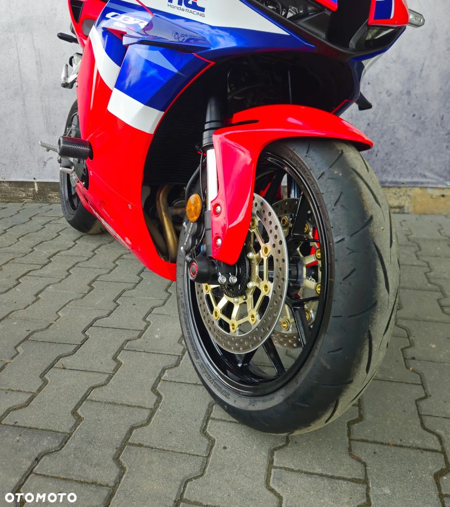 Honda CBR - 21