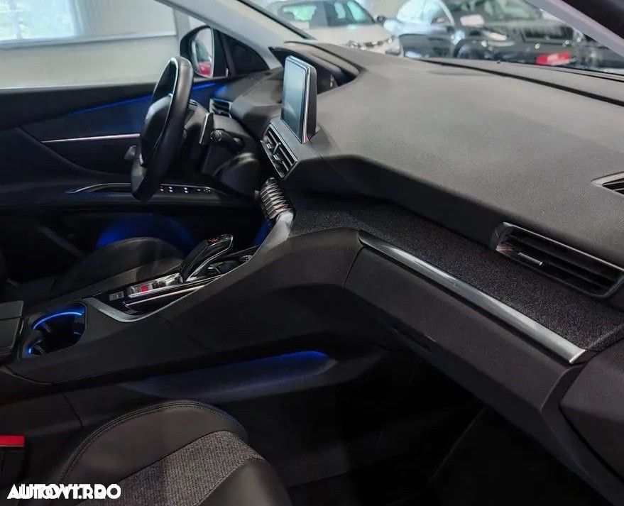 Peugeot 3008 PureTech 130 Stop & Start EAT6 Allure - 10