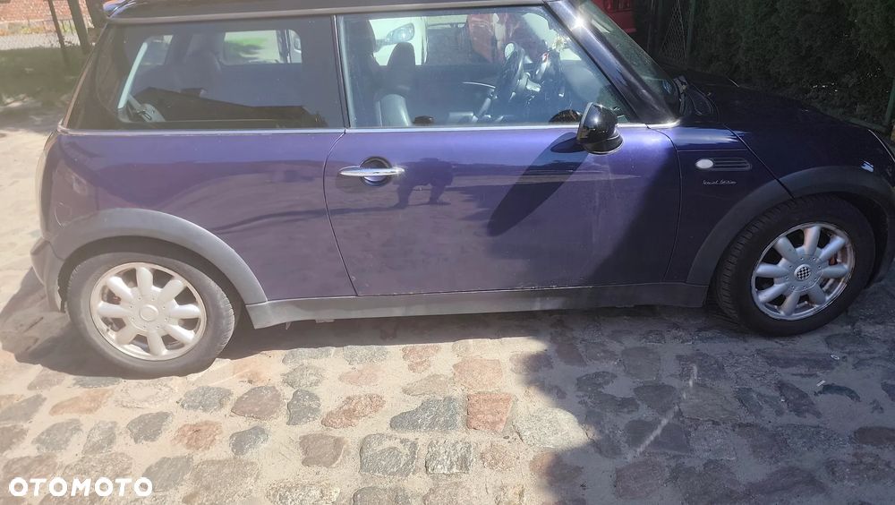 MINI Cooper Standard - 5