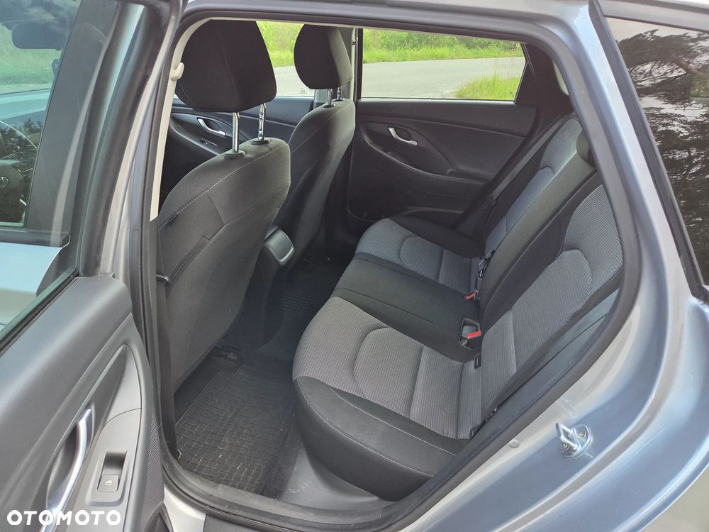 Hyundai i30 1.0 T-GDI Modern - 12