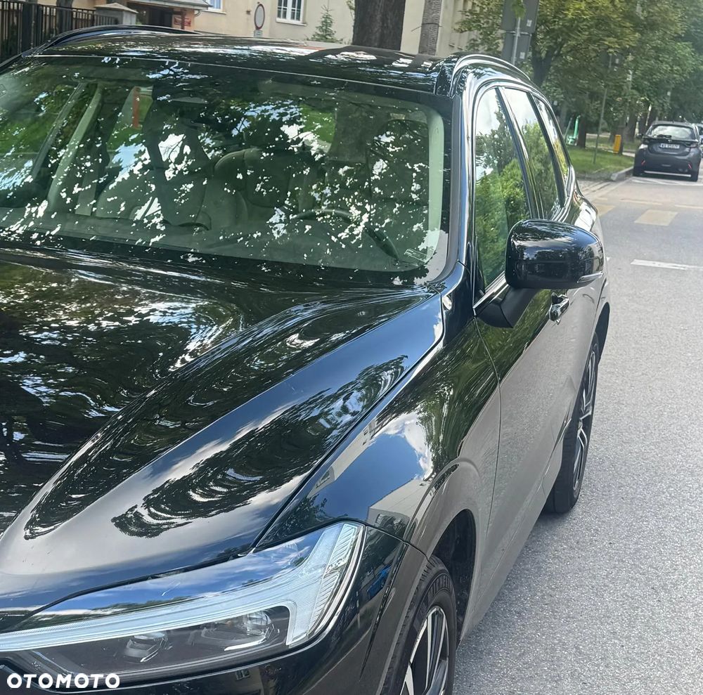 Volvo XC 60 B4 B Plus Dark - 15