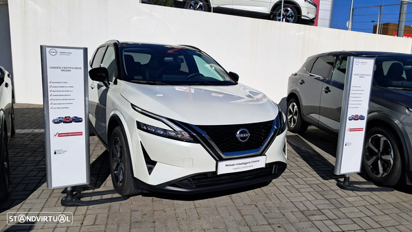 Nissan Qashqai 1.3 DIG-T N-Connecta LED+SKY