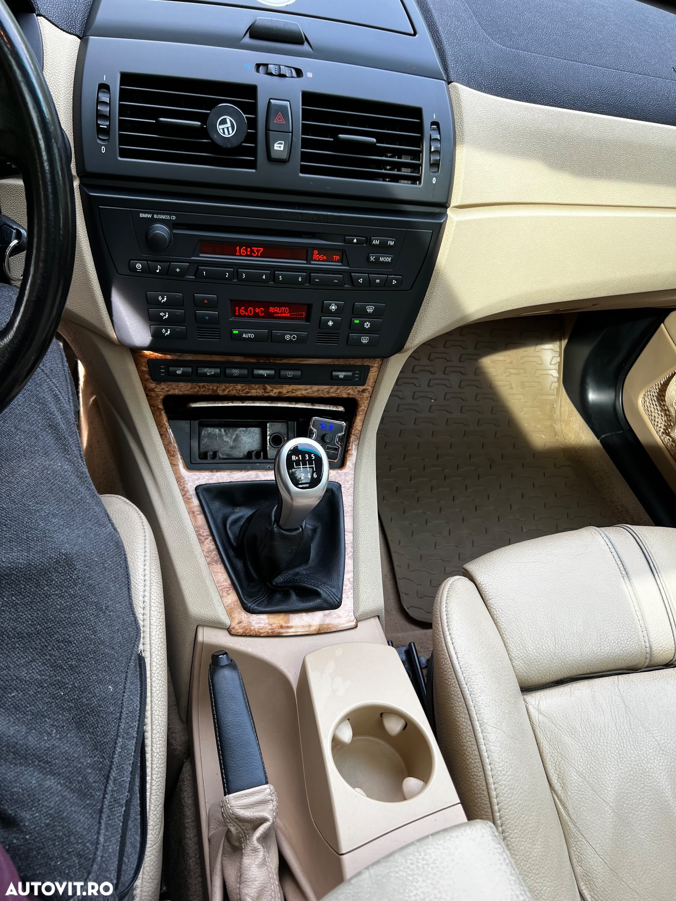 BMW X3 2.0d - 17