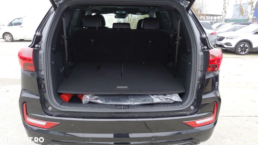 KG Mobility Rexton - 26