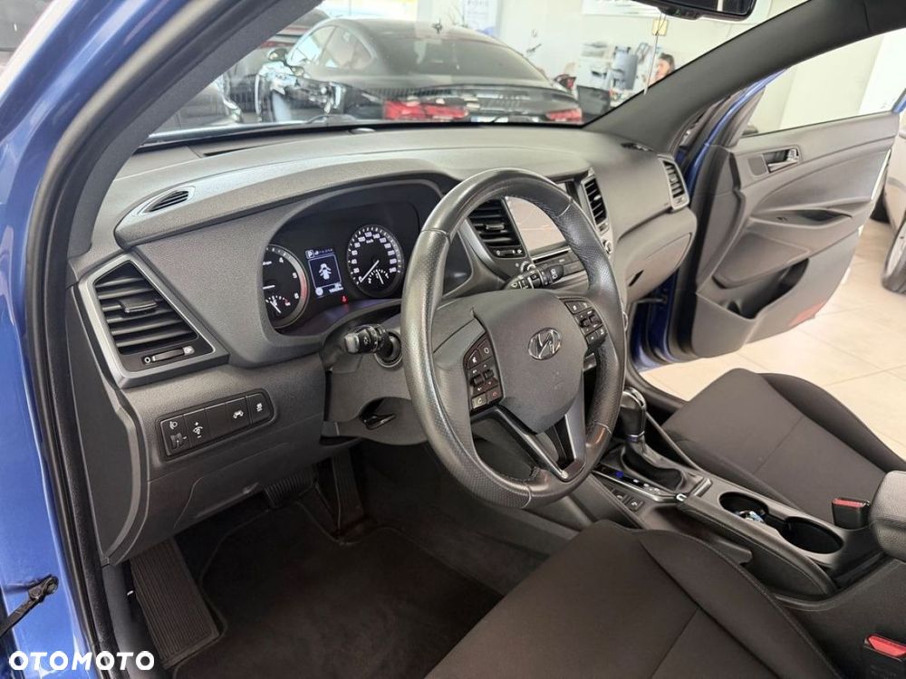 Hyundai Tucson 1.7 CRDI BlueDrive Comfort 2WD DCT - 19