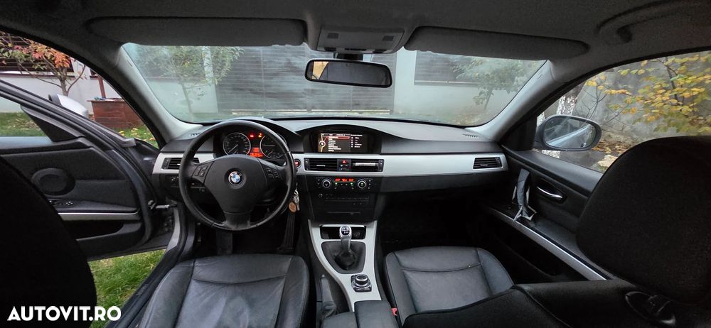 BMW Seria 3 318d - 8