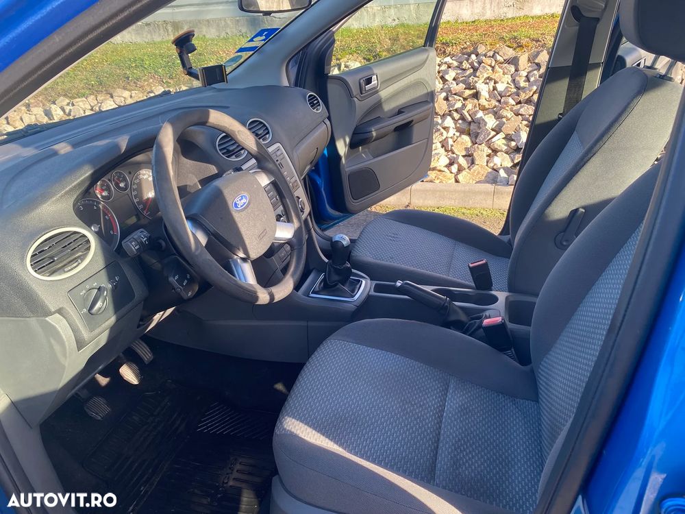 Ford Focus 1.6 TDCi Trend - 6