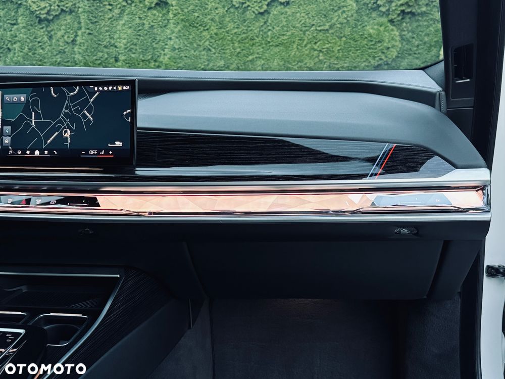 BMW i7 105.7kWh xDrive60 M Sport - 25