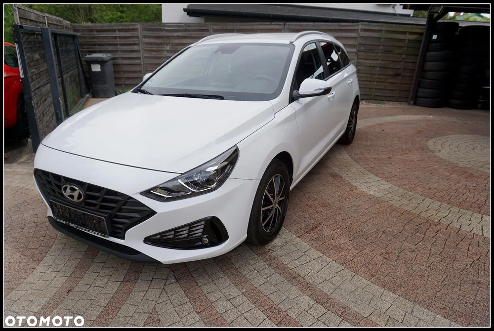 Hyundai i30 1.5 DPI Modern - 22