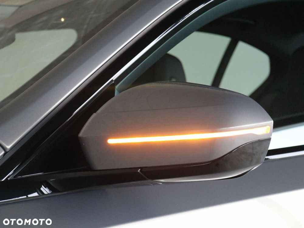BMW Seria 5 - 12