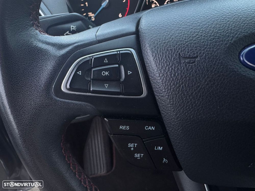 Ford Kuga 1.5 TDCi EcoBlue ST-Line X - 13