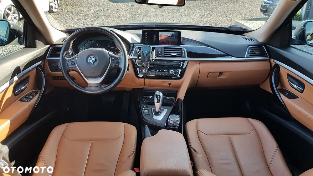 BMW 3GT 320d Luxury Line - 16