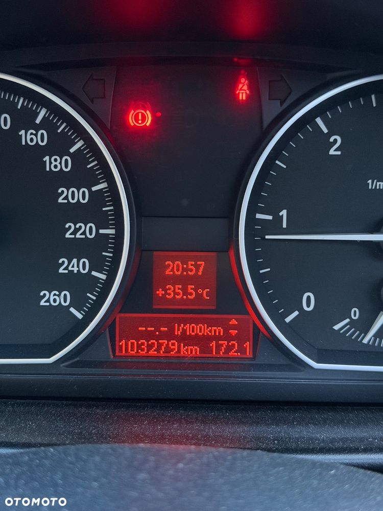 BMW Seria 1 123d - 10