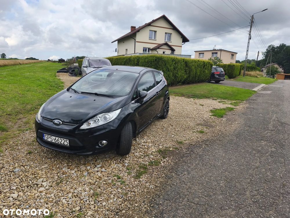 Ford Fiesta 1.4 Trend - 2