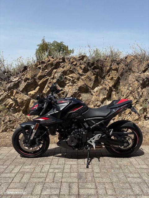 Suzuki GSX 8 S 2024 - 1