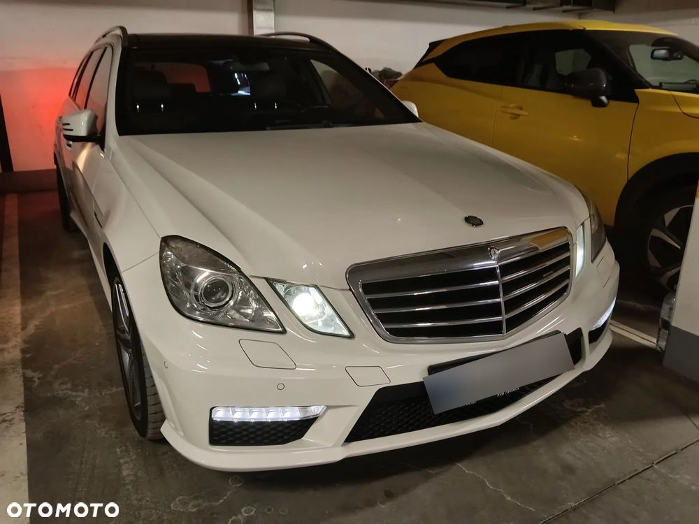 Mercedes-Benz Klasa E - 33