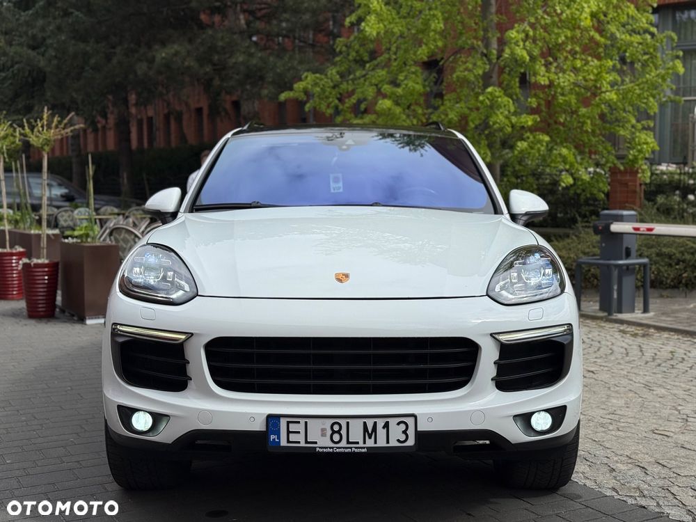 Porsche Cayenne - 11