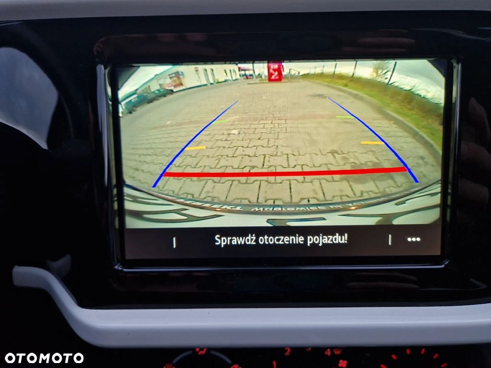 Renault Twingo TCE 90 INTENS - 12